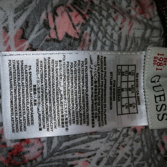 Guess Assymetrical Skirt With Split - Picture 5 of 5